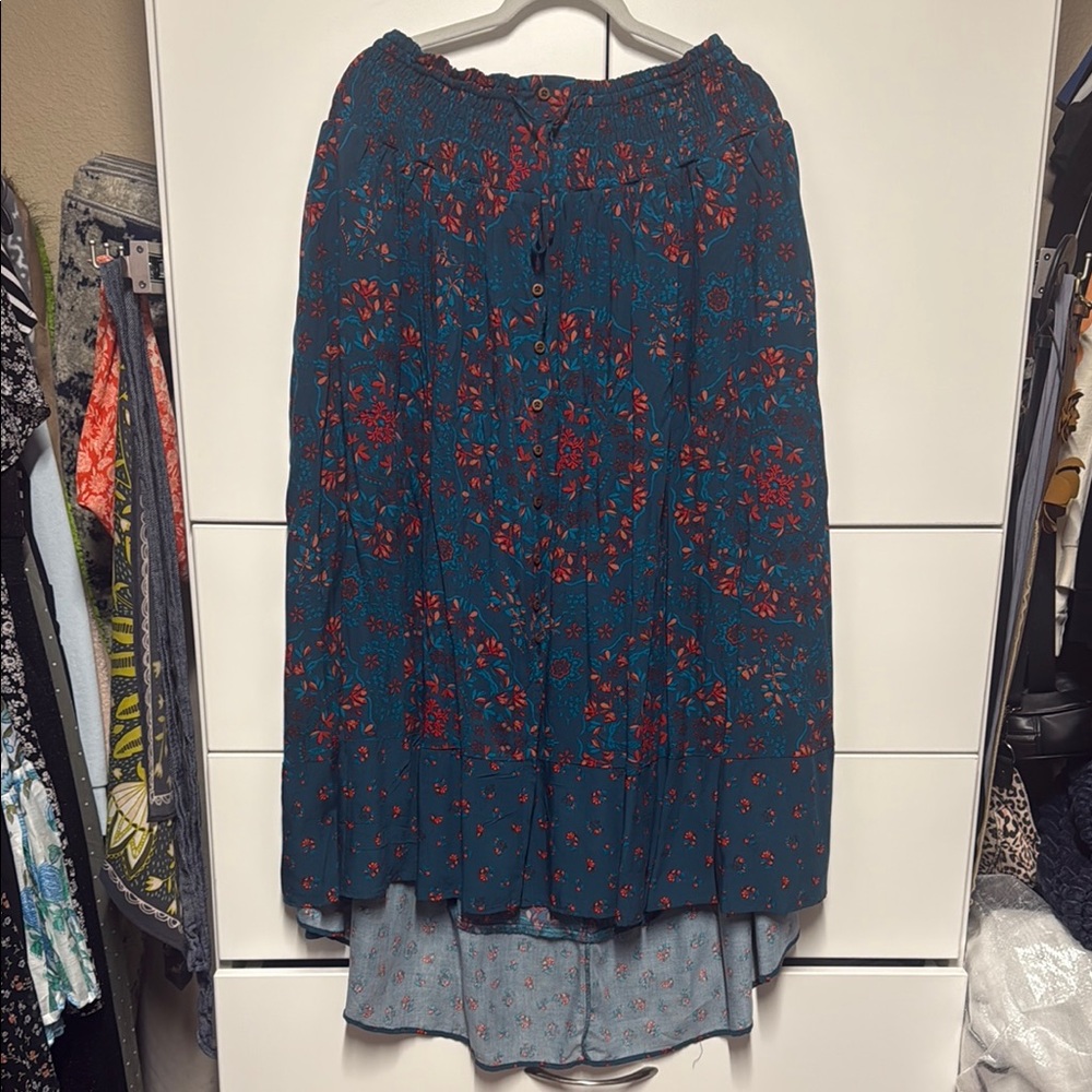 Torrid Blue and Red Patterned Skirt